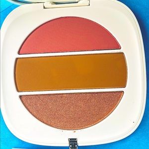 Marc Jacobs O!mega X Three Tantalize Glo 250 Blush